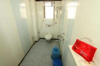 Hotel Saikripa Imperial Daman Luaran gambar