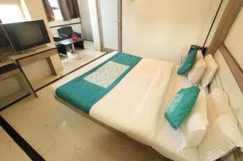 Hotel Saikripa Imperial Daman Luaran gambar